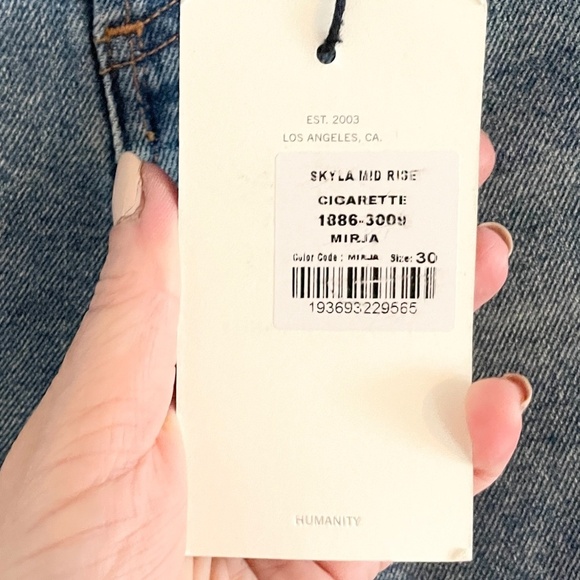 NWT COH Emerson Jeans Cigarette Light wash Blue Mobwife Rockstar Girlfriend 30 - Picture 8 of 13